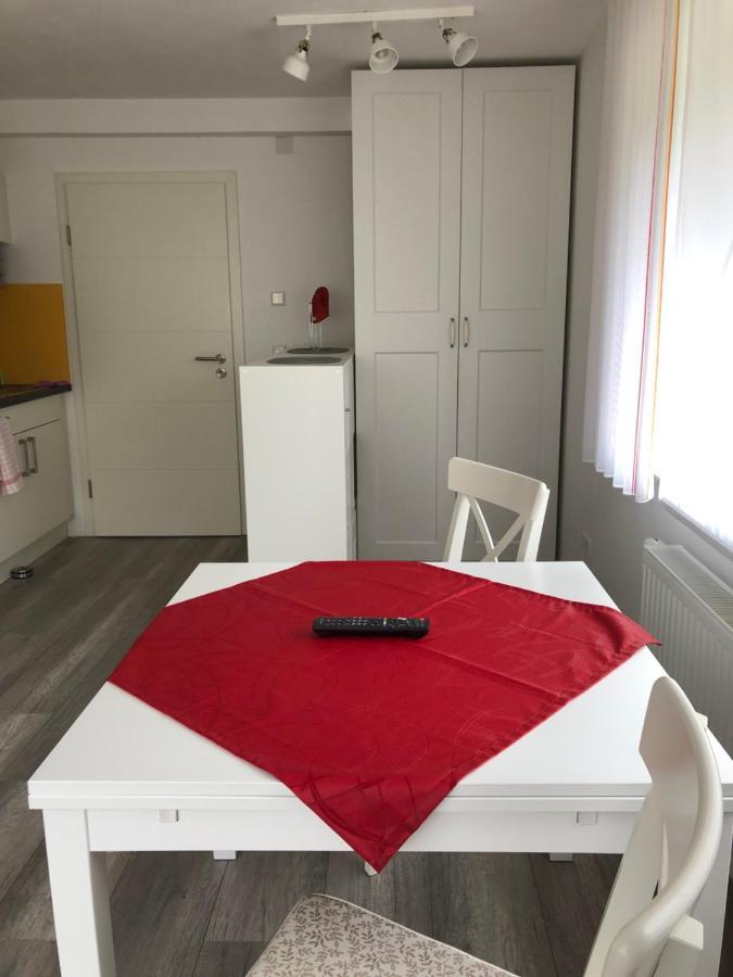 Apartmentvermietung Ingrid Bolkart - Voehlino 2 일러티젠 외부 사진